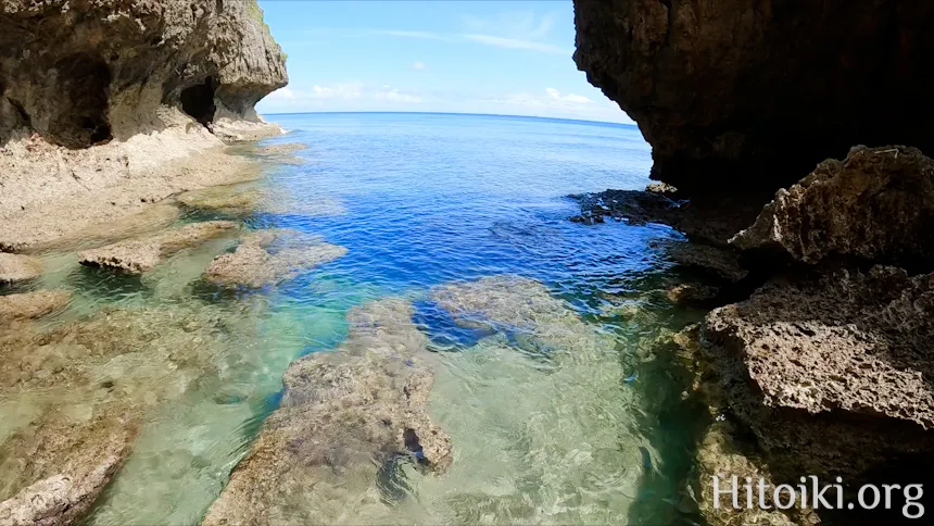 瀬名波海岸